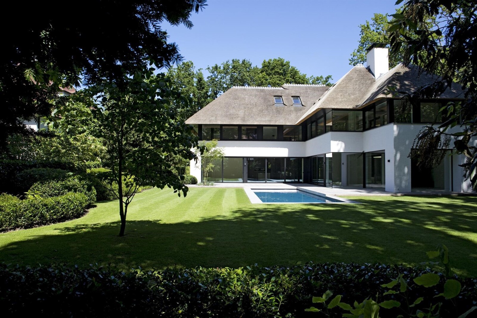 Vente exclusive: villa majestueuse typiquement Knokkoise sise sur 1670m² à proximité du golf du Zoute! 3