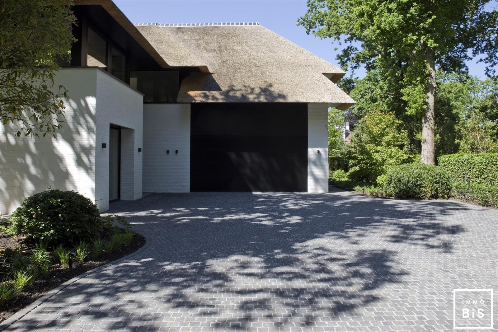 Vente exclusive: villa majestueuse typiquement Knokkoise sise sur 1670m² à proximité du golf du Zoute! 9